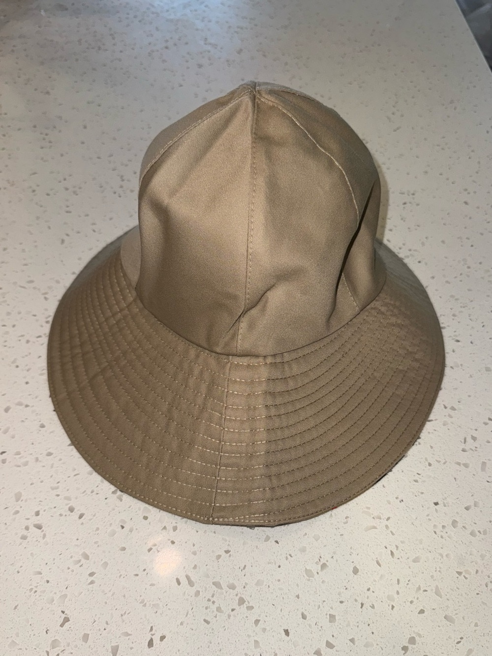 Burberry Reversible Vintage Check Bucket Hat in Canvass,Beige Plaid Men or Women